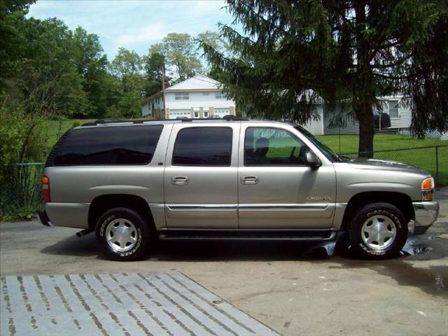 2003 GMC Yukon XL Base Sedan 3.8 Liter V6