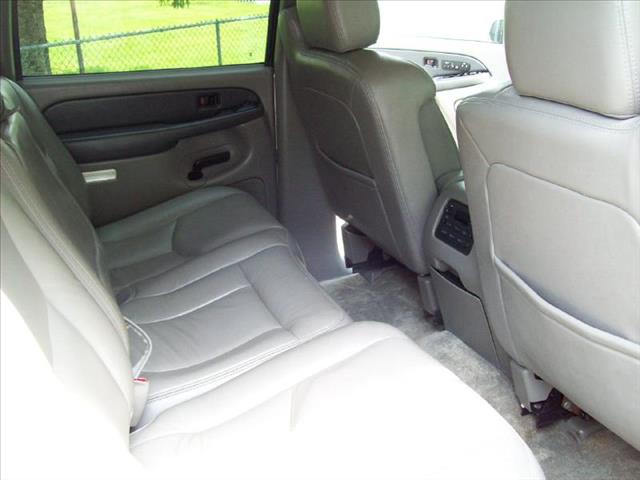 2003 GMC Yukon XL Base Sedan 3.8 Liter V6