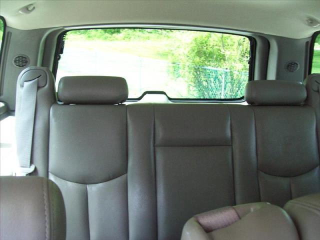 2003 GMC Yukon XL Base Sedan 3.8 Liter V6