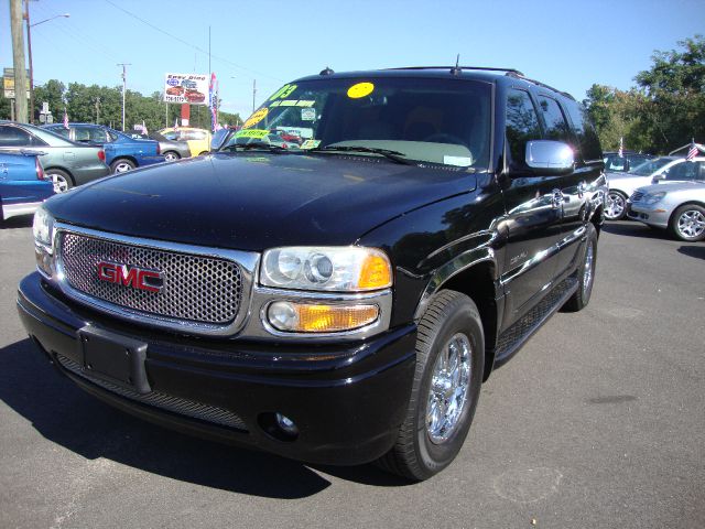 2003 GMC Yukon XL Sport 4WD