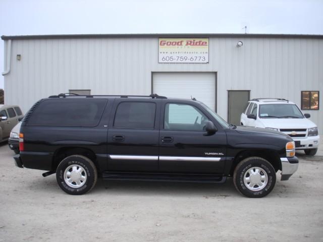 2003 GMC Yukon XL SLT