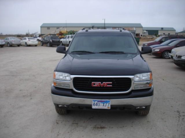 2003 GMC Yukon XL SLT