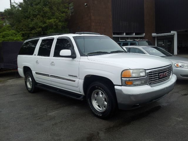 2003 GMC Yukon XL C350 4dr Sdn 3.5L Sport RWD Sedan