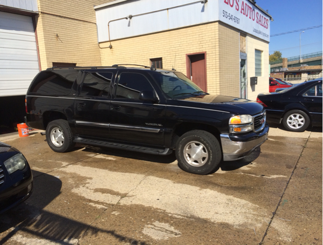 2003 GMC Yukon XL C350 4dr Sdn 3.5L Sport RWD Sedan