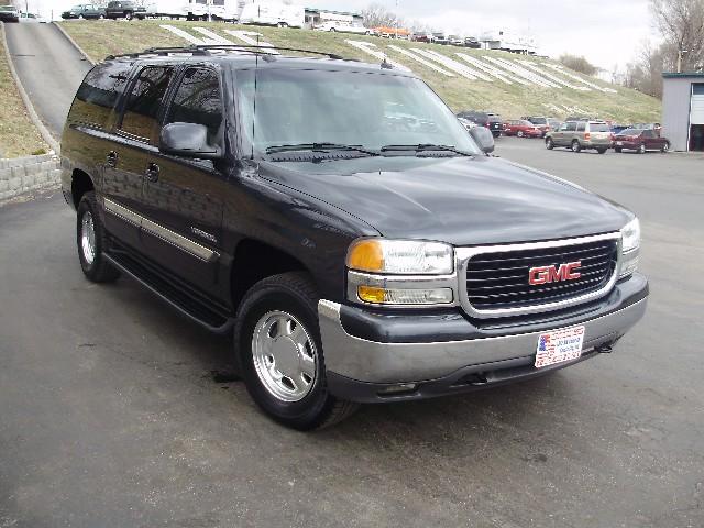 2003 GMC Yukon XL C350 4dr Sdn 3.5L Sport RWD Sedan