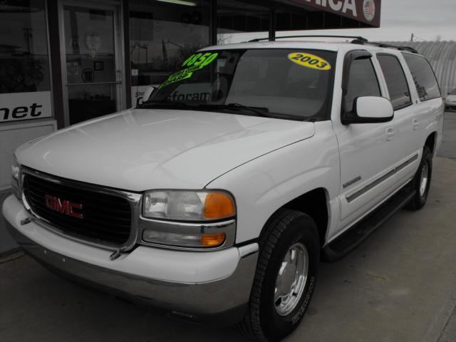 2003 GMC Yukon XL 2.3cl W/premium PKG