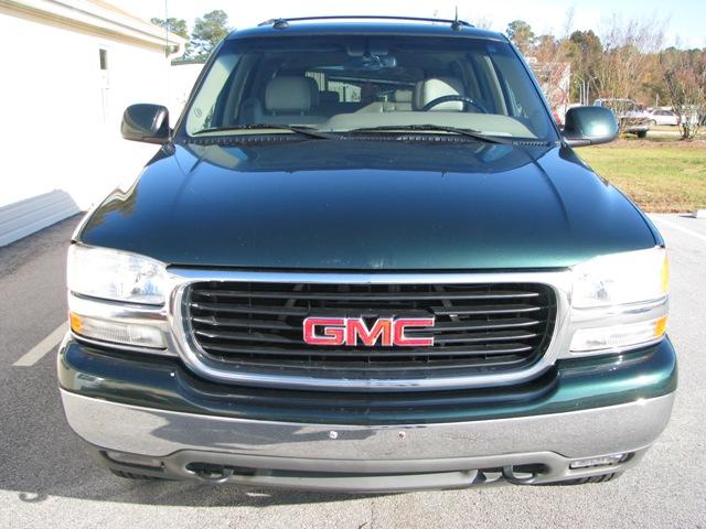 2003 GMC Yukon XL SLT