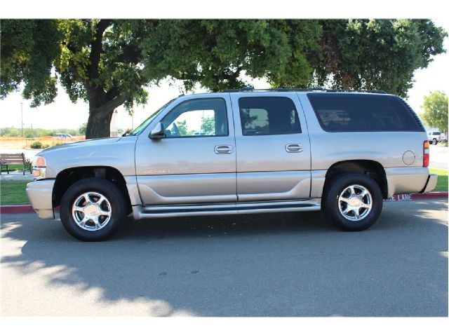 2003 GMC Yukon XL Sport 4WD