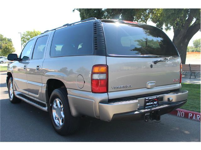 2003 GMC Yukon XL Sport 4WD