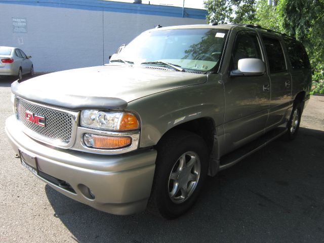 2003 GMC Yukon XL Sport 4WD