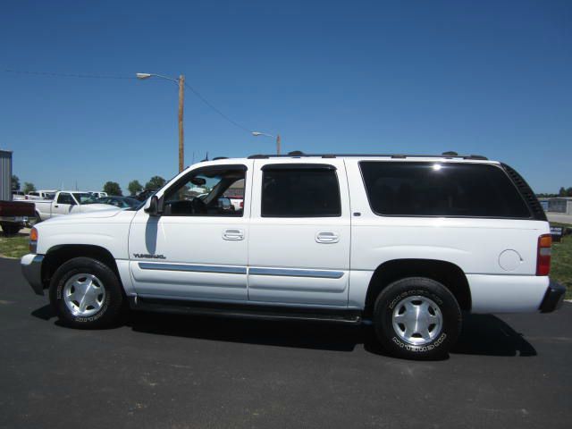 2003 GMC Yukon XL SLT