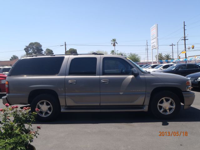 2003 GMC Yukon XL Sport 4WD