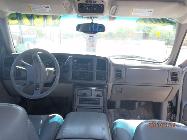 2003 GMC Yukon XL Sport 4WD