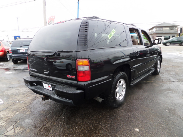 2003 GMC Yukon XL Sport 4WD