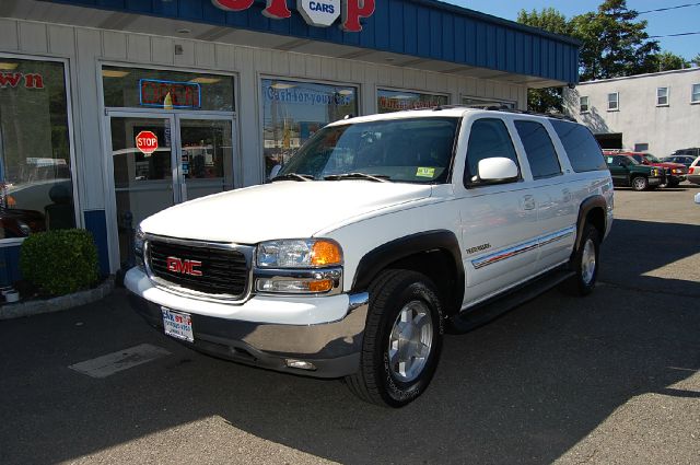 2004 GMC Yukon XL SLT