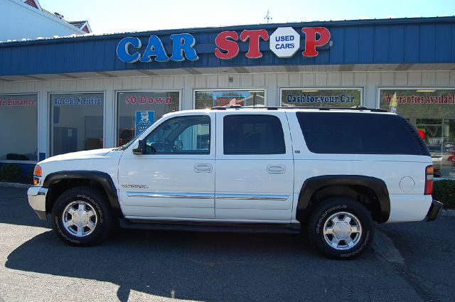 2004 GMC Yukon XL SLT