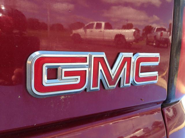 2004 GMC Yukon XL SLT