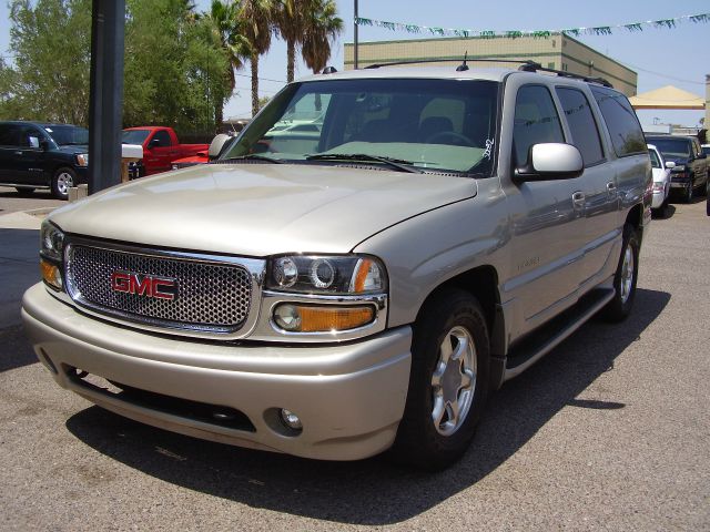 2004 GMC Yukon XL Sport 4WD