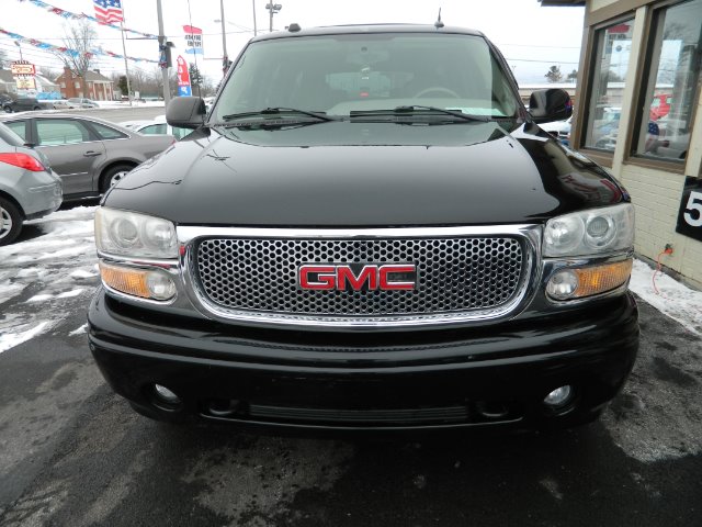 2004 GMC Yukon XL Sport 4WD