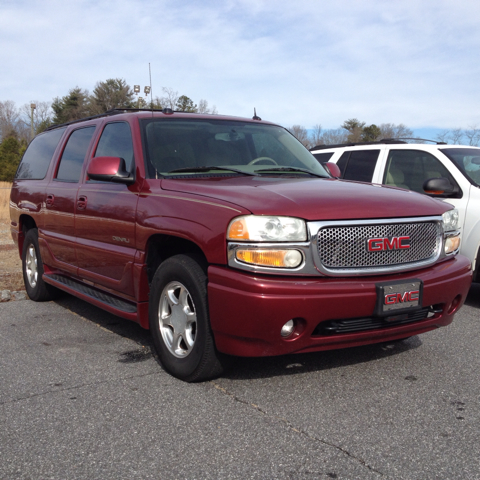 2004 GMC Yukon XL Sport 4WD