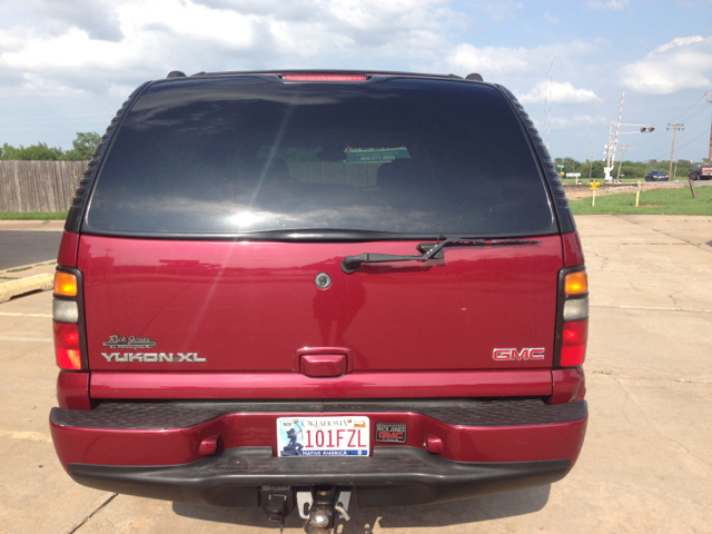 2004 GMC Yukon XL Sport 4WD