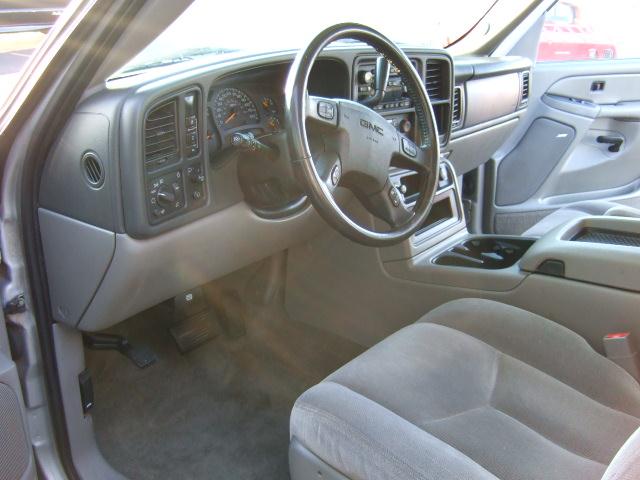 2004 GMC Yukon XL 45