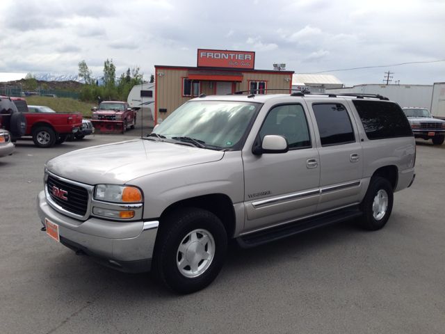 2004 GMC Yukon XL C350 4dr Sdn 3.5L Sport RWD Sedan