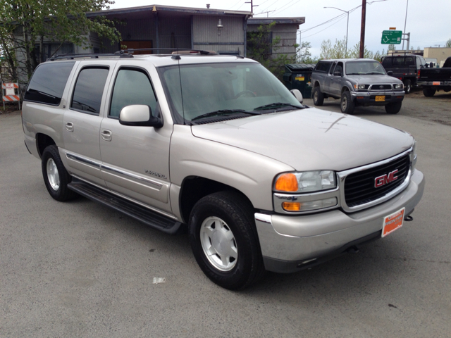 2004 GMC Yukon XL C350 4dr Sdn 3.5L Sport RWD Sedan