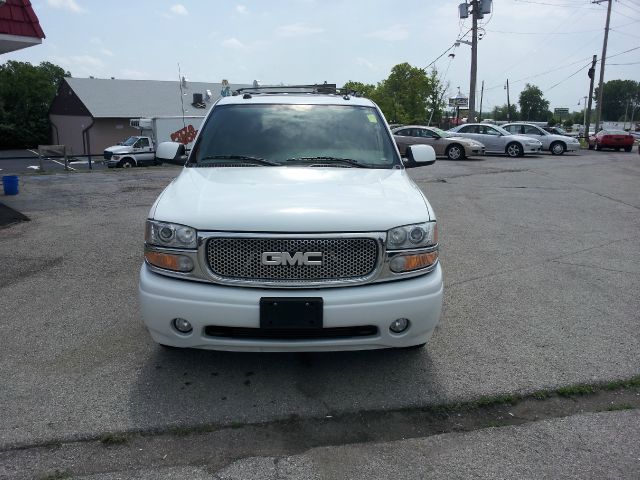 2004 GMC Yukon XL Sport 4WD