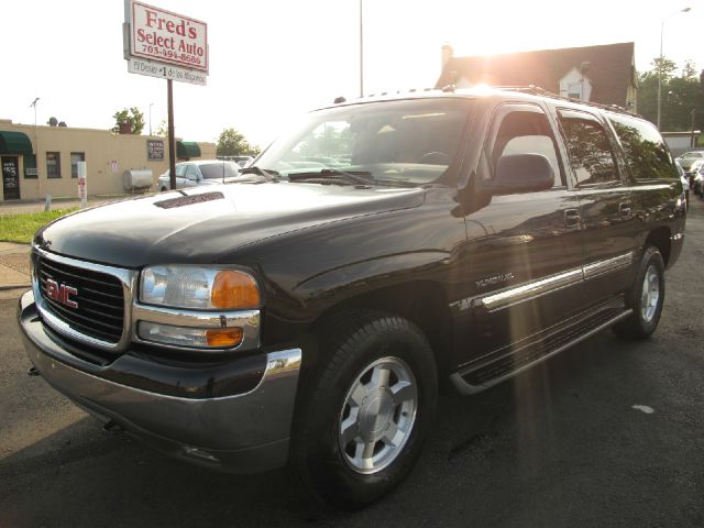 2004 GMC Yukon XL C350 4dr Sdn 3.5L Sport RWD Sedan