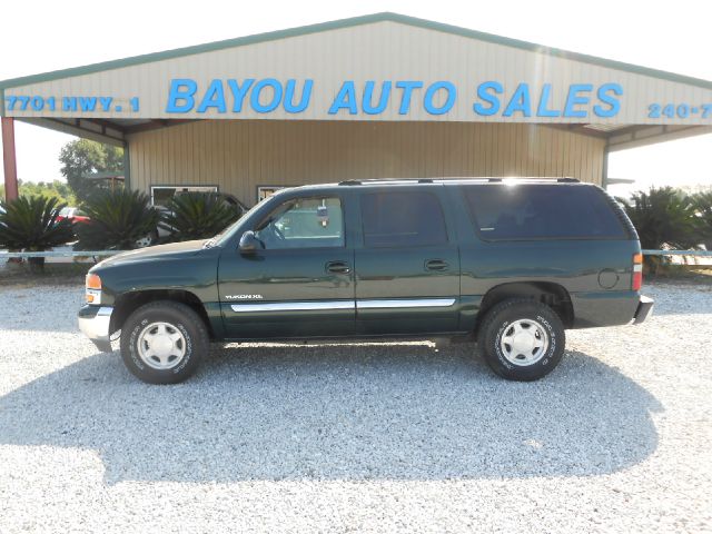 2004 GMC Yukon XL C350 4dr Sdn 3.5L Sport RWD Sedan