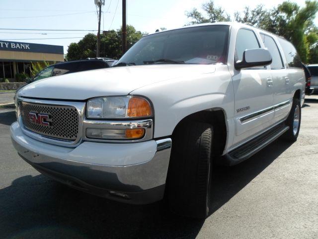 2004 GMC Yukon XL C350 4dr Sdn 3.5L Sport RWD Sedan