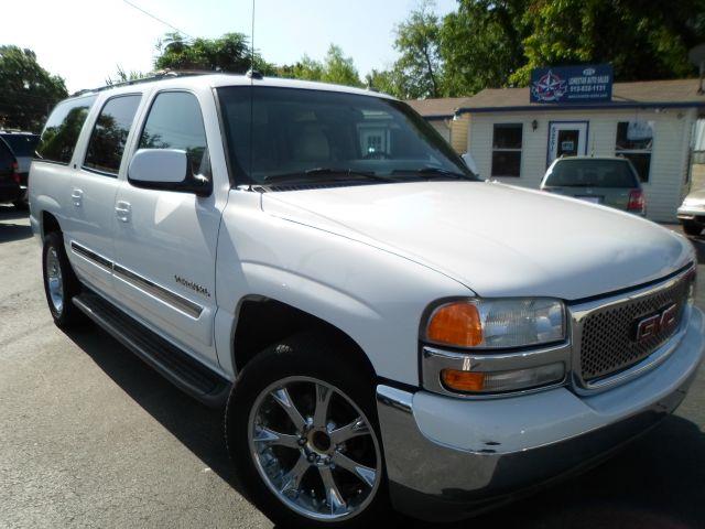 2004 GMC Yukon XL C350 4dr Sdn 3.5L Sport RWD Sedan