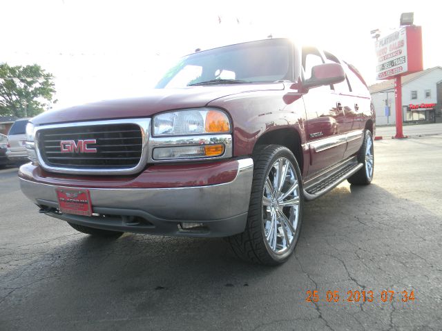 2004 GMC Yukon XL C350 4dr Sdn 3.5L Sport RWD Sedan