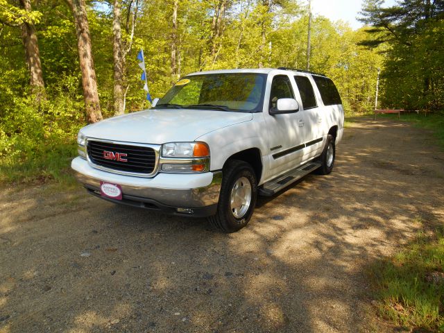 2004 GMC Yukon XL C350 4dr Sdn 3.5L Sport RWD Sedan