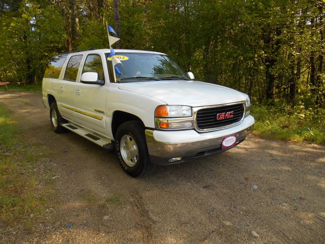 2004 GMC Yukon XL C350 4dr Sdn 3.5L Sport RWD Sedan