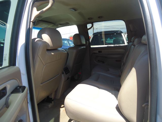 2004 GMC Yukon XL Sport 4WD