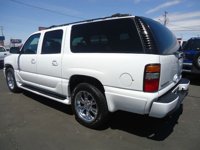 2004 GMC Yukon XL Sport 4WD