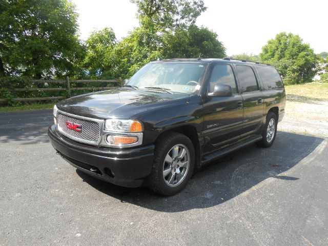 2005 GMC Yukon XL Sport 4WD