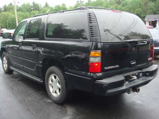 2005 GMC Yukon XL Sport 4WD