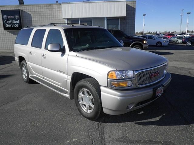 2005 GMC Yukon XL EX Sedan 4D