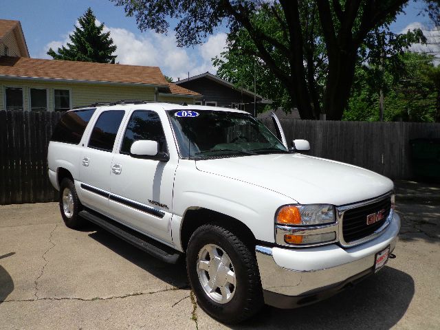 2005 GMC Yukon XL C350 4dr Sdn 3.5L Sport RWD Sedan