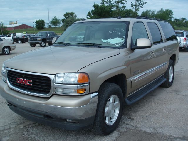 2005 GMC Yukon XL C350 4dr Sdn 3.5L Sport RWD Sedan