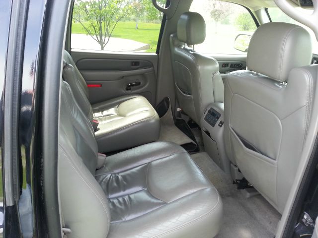 2005 GMC Yukon XL Sport 4WD