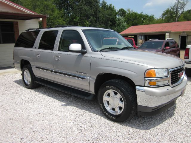 2005 GMC Yukon XL C350 4dr Sdn 3.5L Sport RWD Sedan