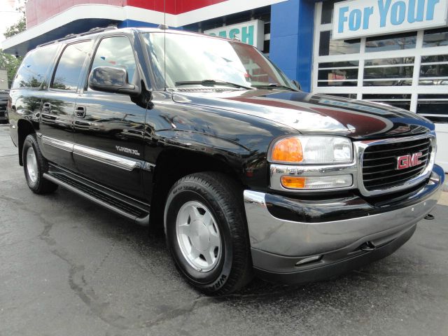 2005 GMC Yukon XL I4 Man SE