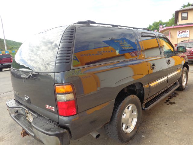 2005 GMC Yukon XL SLT