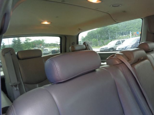 2005 GMC Yukon XL SLT