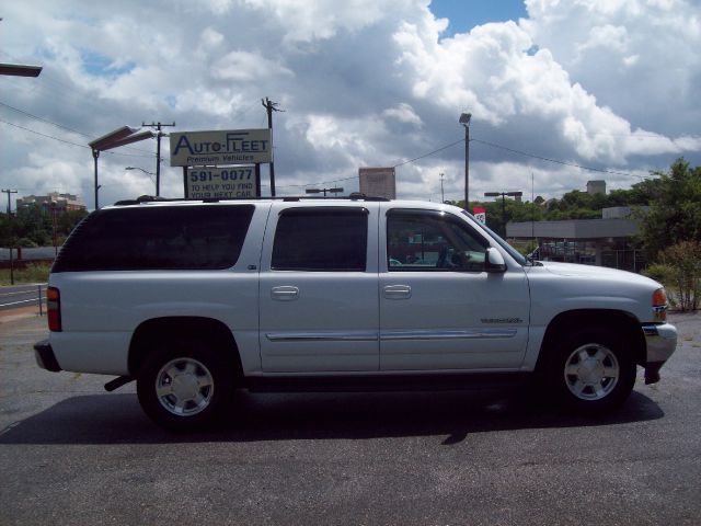 2005 GMC Yukon XL C350 4dr Sdn 3.5L Sport RWD Sedan