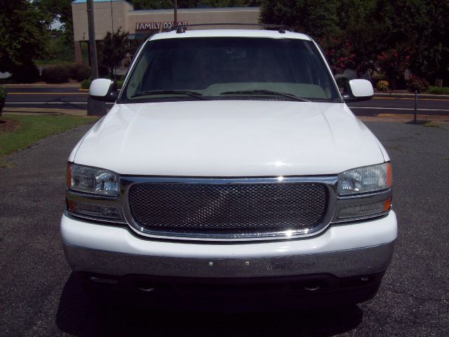 2005 GMC Yukon XL C350 4dr Sdn 3.5L Sport RWD Sedan